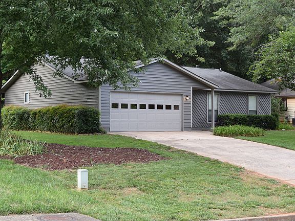 2nd image of 11140 Indian Village Dr
