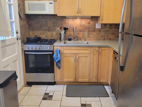 4th image of 2700 16th St S APT 680