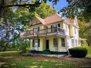 2301 Coomer Rd, Burt, NY 14028