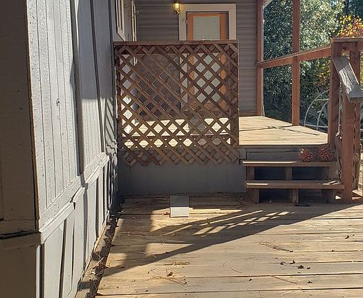 3rd image of 15755 28th Ave