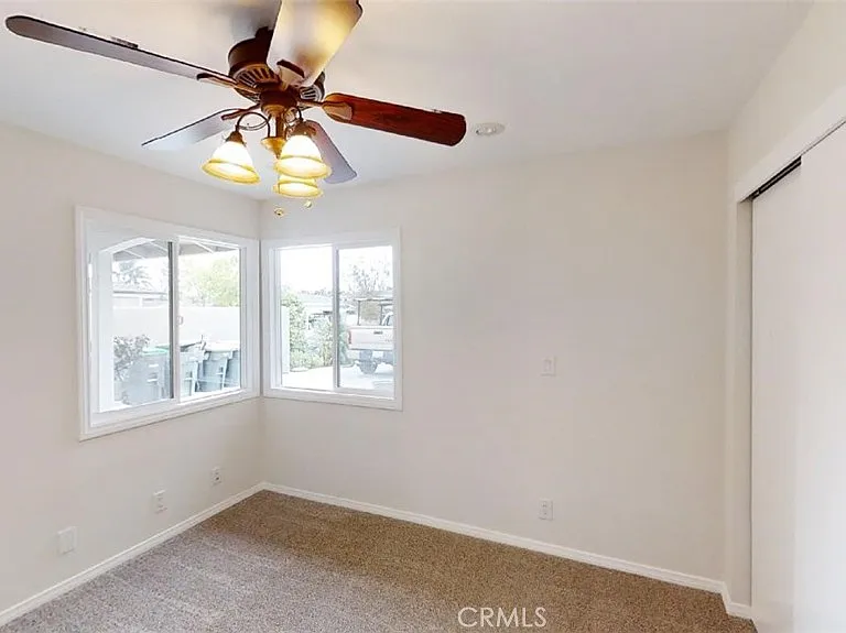 239 Albert Pl — Photo 8