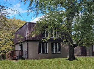 13851 N Manito Rd, Manito, IL 61546