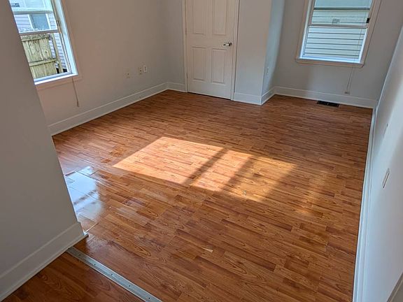 5th image of 1603-05 Gentilly Blvd #1605
