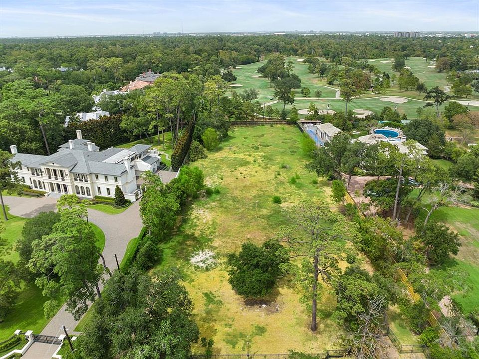 2nd image of 3482 Inwood Dr