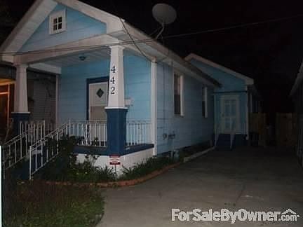 1st image of 442 Manhattan Blvd