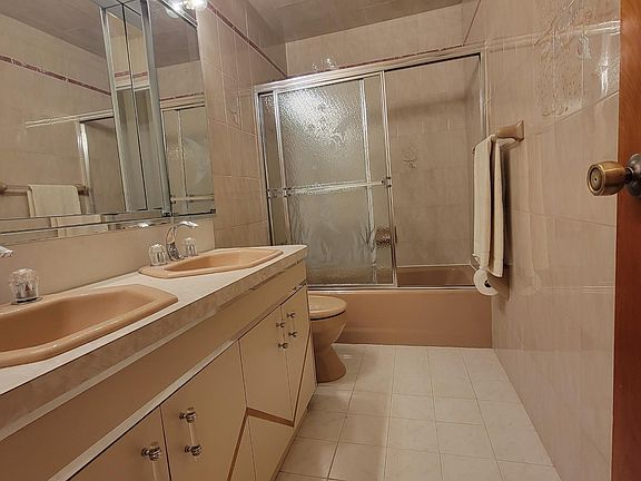 5th image of 2115 E 64th St #2