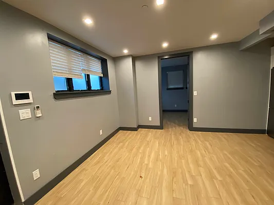 Rented by Premier Metro Realty Corp | media 22