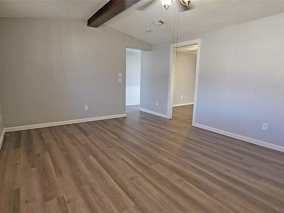 4th image of 1205 NE 24th St