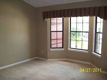 5th image of 6944 Buckhound Ct