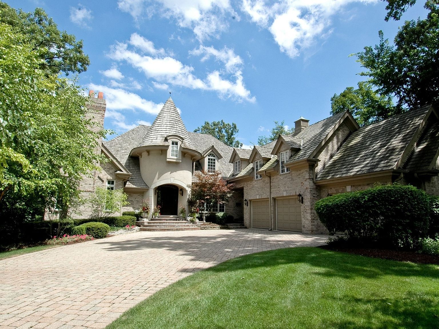 109 S County Line Rd, Hinsdale, IL 60521 | Zillow