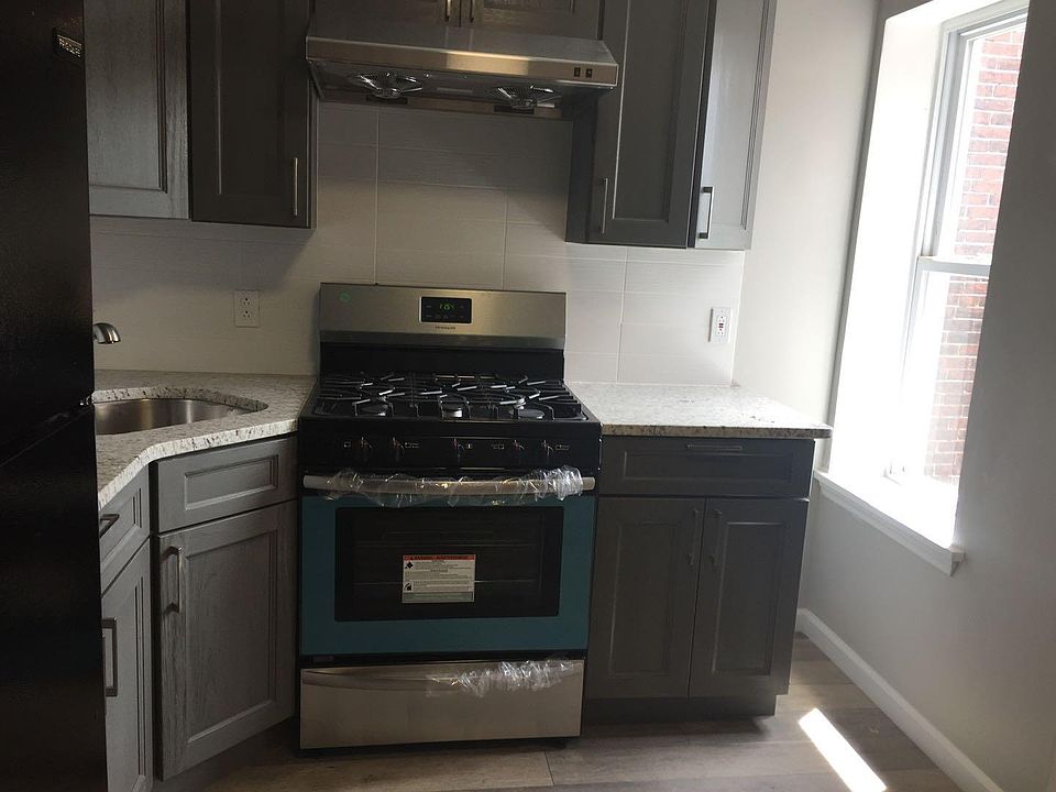 1st image of 512 N 39th St #A-c