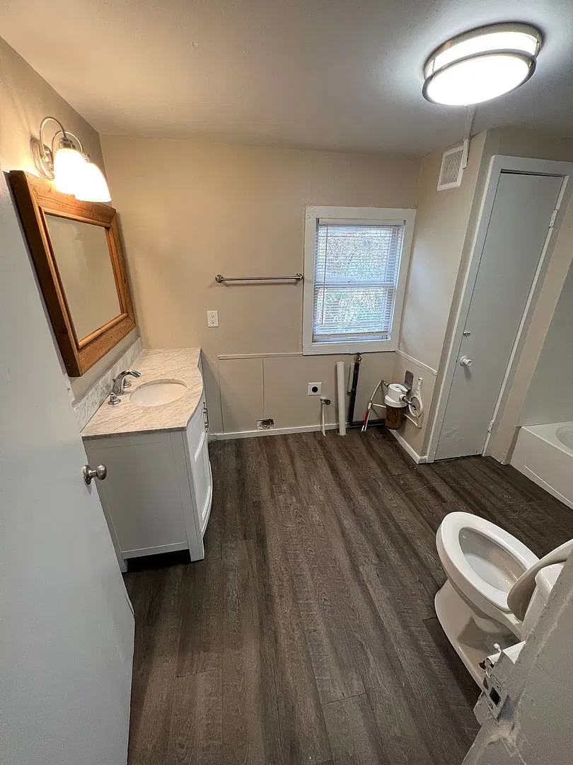 2 bedroom house in Jenks — Photo 2