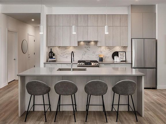 5th image of 1460 Gordon Dr Penthouse 2