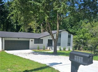 2449 Maclaren Cir, Dunwoody, GA 30360