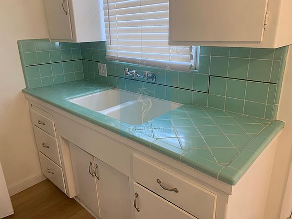 2nd image of 209 Calle Miramar APT 6