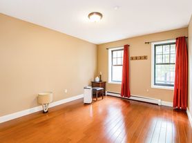 181 Covert St