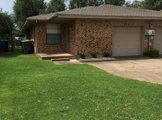 228 Barrett Pl #228, Edmond, OK 73003