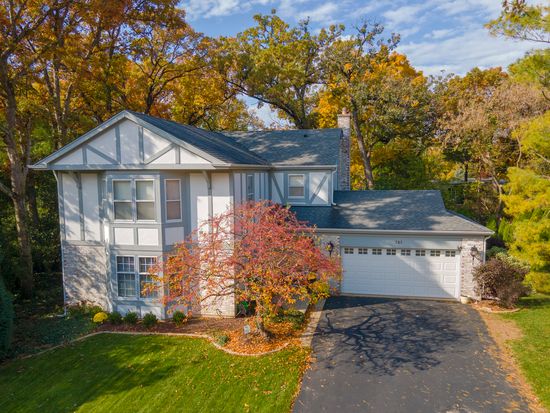 787 Interlaken Dr, Lake Zurich, IL 60047