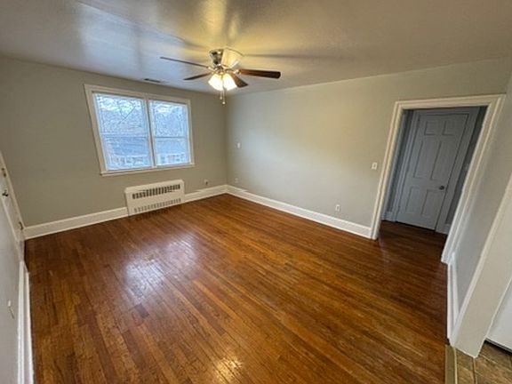 3rd image of 330 Brevard St APT B
