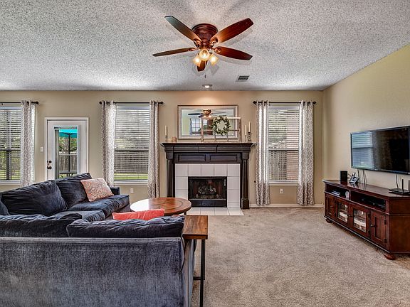 2nd image of 1397 Mustang Dr