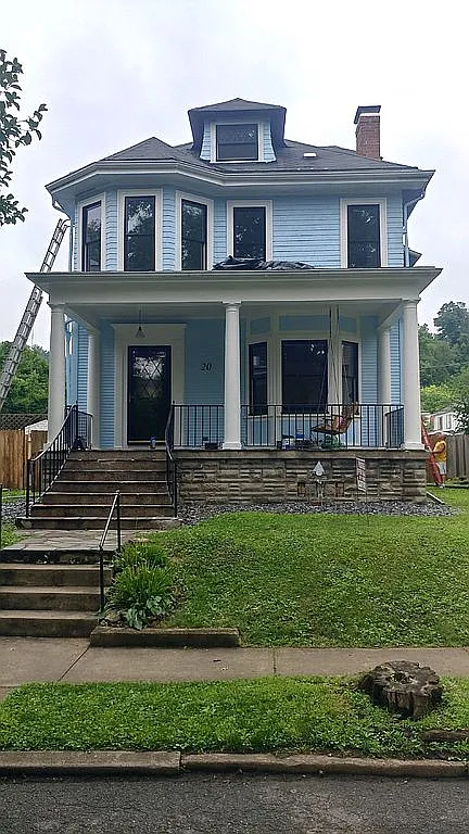 20 Walnut Ave photo 1