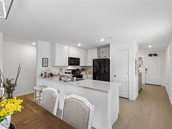5th image of 14163 Kempt Dr