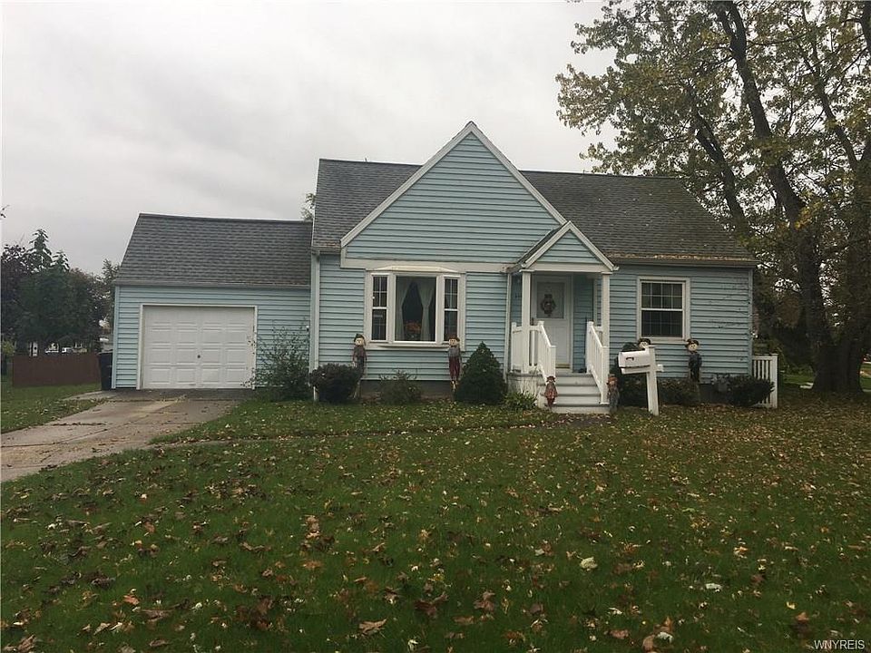 1st image of 899 Parkhurst Blvd