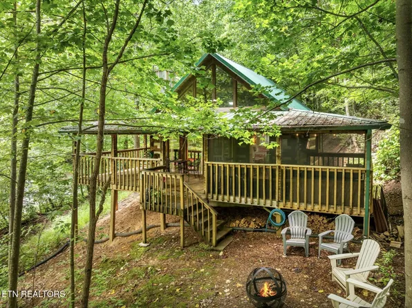 2005 Spotted Fawn Way, Sevierville, TN 37876