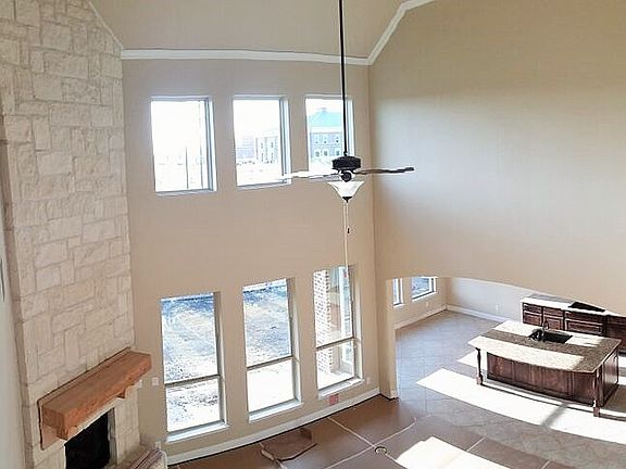 3rd image of 10379 Perkins Ln