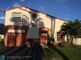 13935 Langley Pl, Fort Lauderdale, FL 33325