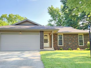 921 E Edgewood St, Springfield, MO 65807