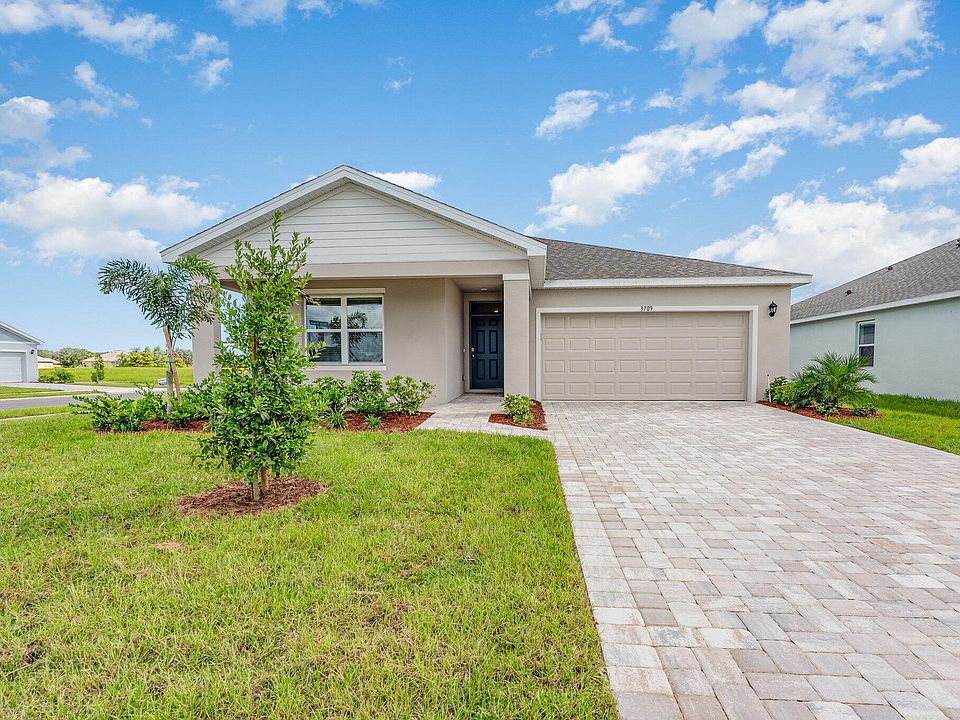 1st image of 9085 Venetian Square