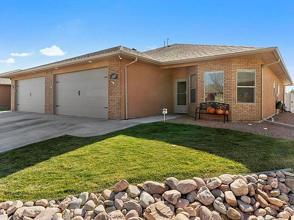 2nd image of 1922 Lynda Ln