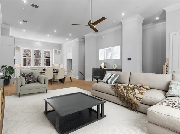 15011 Oak St, Addison, TX 75001