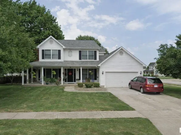 509 Augusta Dr, Chatham, IL 62629