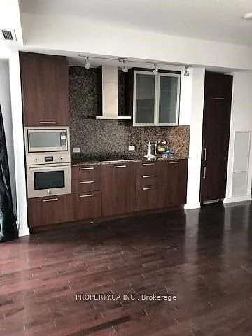14 York St #3304 — Photo 2