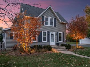 401 W 3rd St, Byron, IL 61010