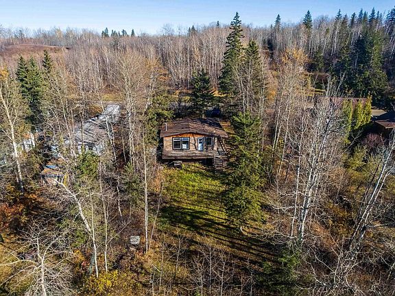 2nd image of 161 Lakeshore Dr
