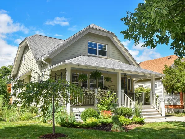 2177 North 61st STREET, Wauwatosa, WI 53213