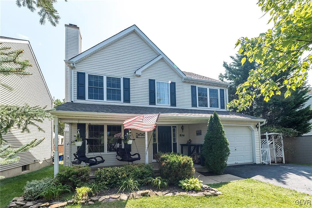 1716 Weidner Ct photo 1