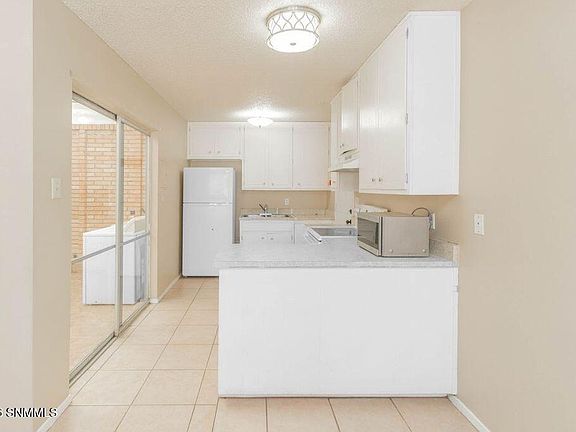 5th image of 1471 Alamo St APT A