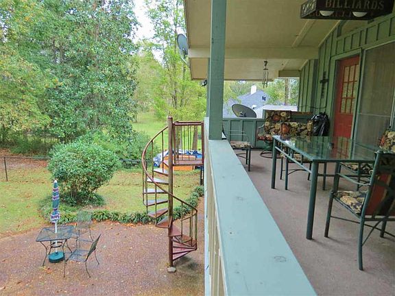 5th image of 812 Wildwood Dr