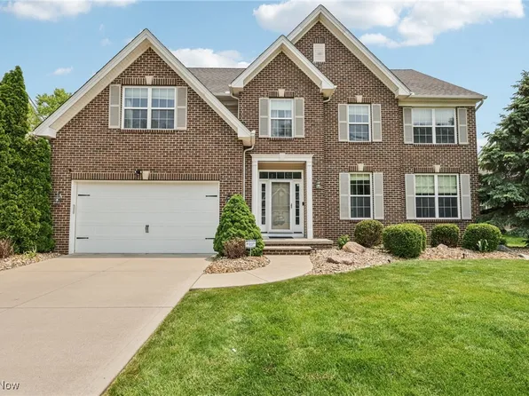 357 Belmar Blvd, Avon Lake, OH 44012