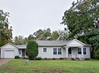 8207 Delmar St, White Settlement, TX 76108