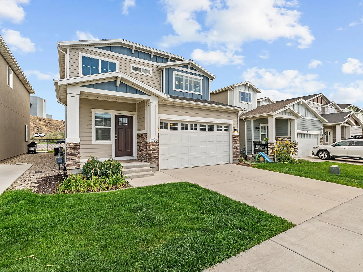 4 bed, 2.5 bath, 3414 sqft, $2,695 — Photo 4