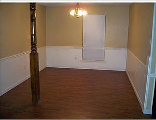 3rd image of 2008 Cambridge Dr
