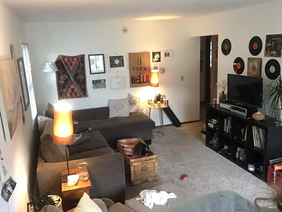 500 Broadway St NE #5