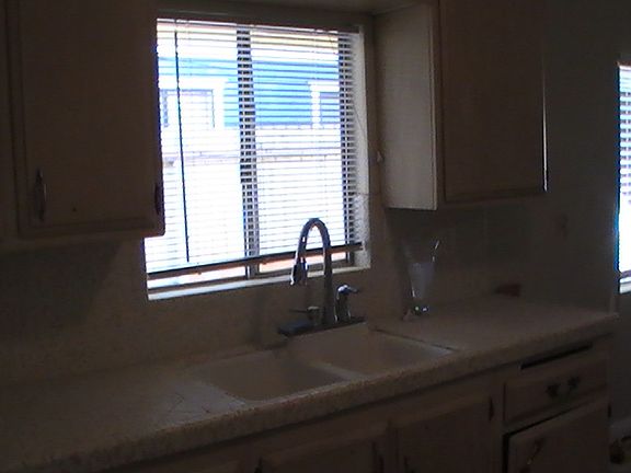 kitchen w/ 2 windows