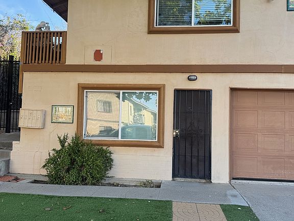2nd image of 222 S Clementine St APT 5