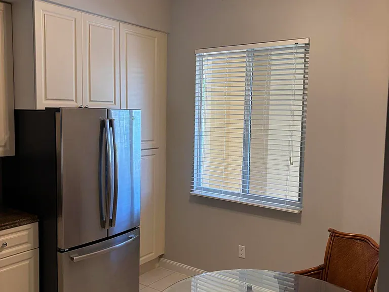 6 Harbour Isle Dr E #205 — Photo 22